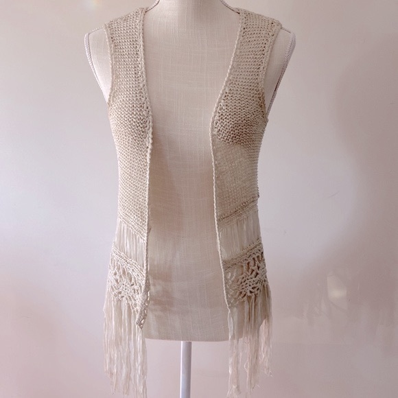 Fang women’s crochet boho open vest with fringe beige color size S - Picture 1 of 12
